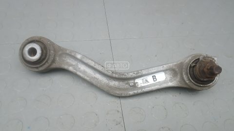 Рычаг задний