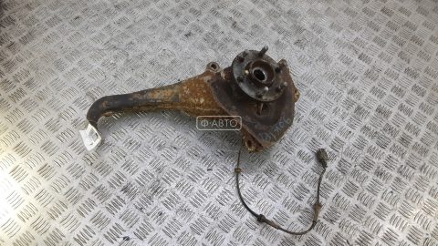 Ступица передняя левая