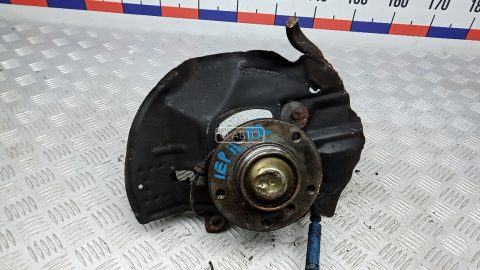 Ступица передняя правая