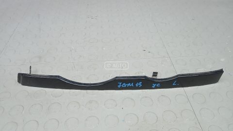 Ус под фару (ресничка) левый