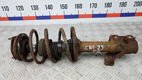 Стойка передняя правая