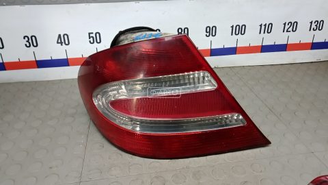 Фонарь задний левый