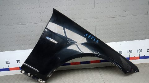 Крыло переднее правое