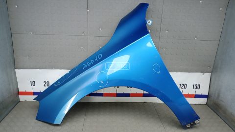 Крыло переднее левое