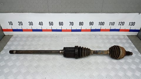 Привод передний правый