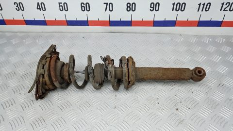 Стойка задняя правая