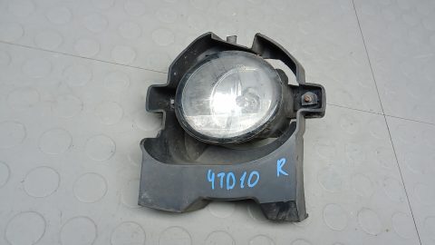 Фара галогенная правая передняя