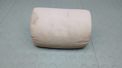 Подголовник задний