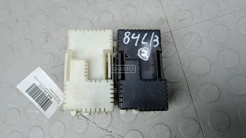 Блок предохранителей