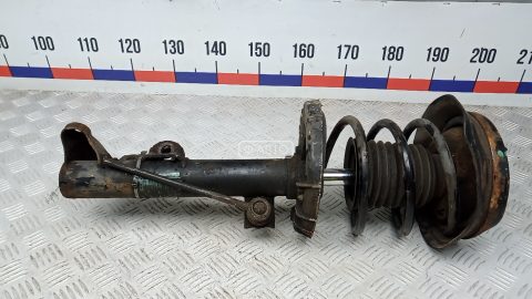 Стойка передняя левая