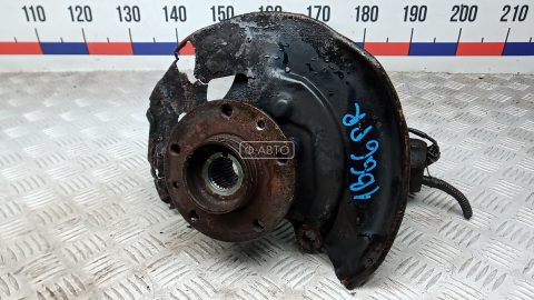 Ступица передняя правая