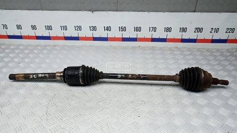 Привод передний правый