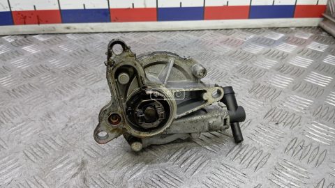 Насос вакуумный