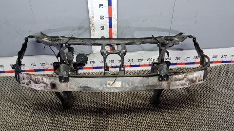 Передняя панель крепления облицовки (телевизор)