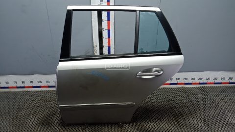 Дверь задняя левая