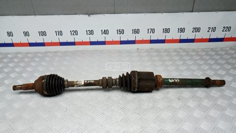 Привод передний правый