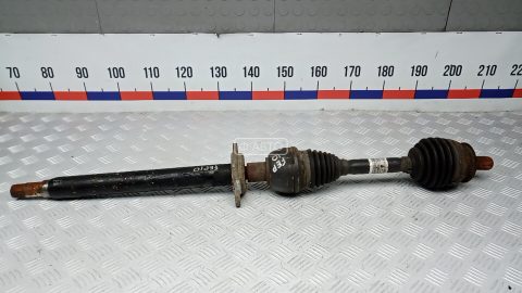 Привод передний правый