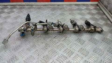 Топливная рампа бензиновая