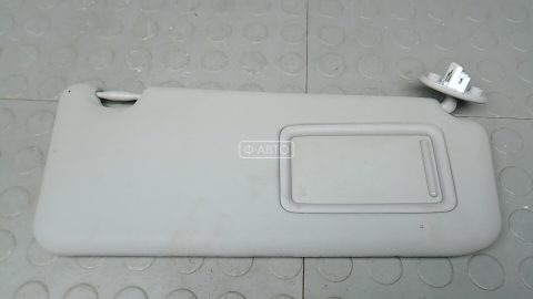 Солнцезащитный козырек