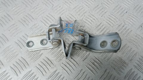 Петля передняя правая