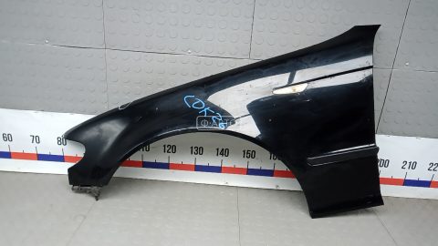 Крыло переднее левое