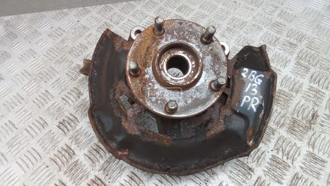 Ступица передняя правая