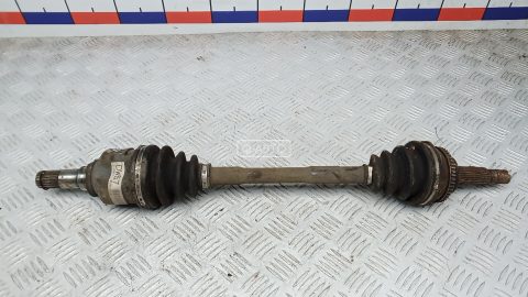 Привод передний левый