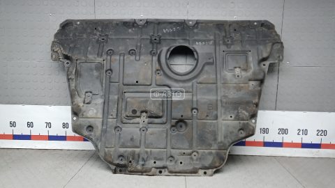 Защита двигателя нижняя (поддона)