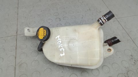 Бачок расширительный