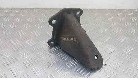 Кронштейн двигателя дизельный