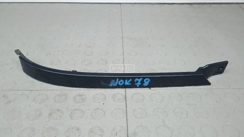 Ус под фару (ресничка) правый