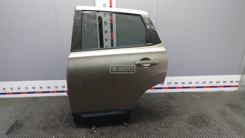 Дверь задняя левая