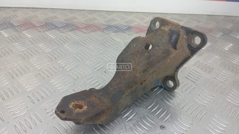 Кронштейн двигателя дизельный