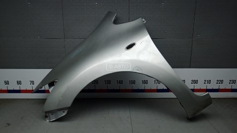 Крыло переднее левое