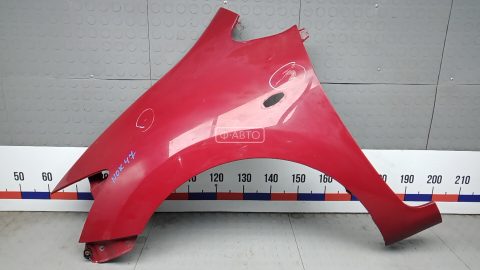 Крыло переднее левое