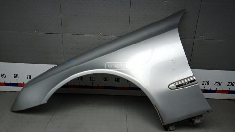 Крыло переднее левое