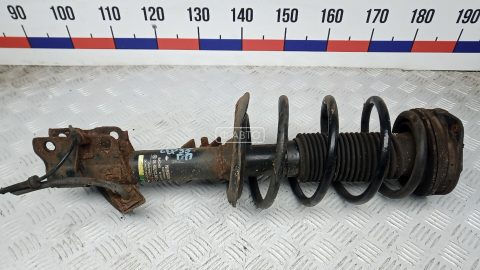 Стойка передняя правая