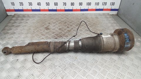 Пневмоподушка задняя