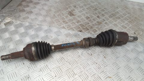 Привод передний левый