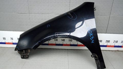 Крыло переднее левое