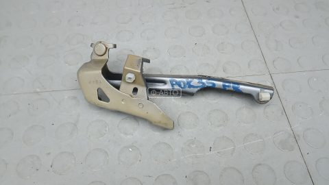 Петля капота