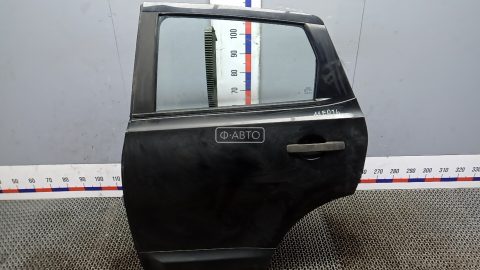 Дверь задняя левая