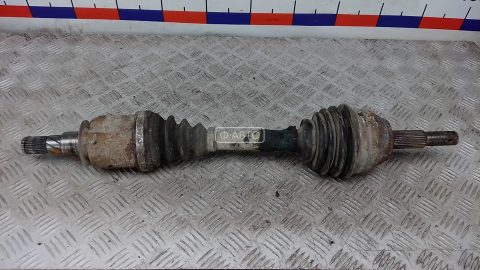 Привод передний левый