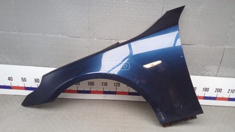 Крыло переднее левое