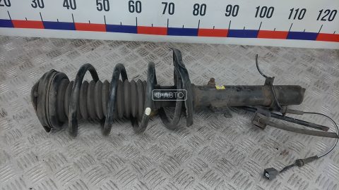 Стойка передняя левая