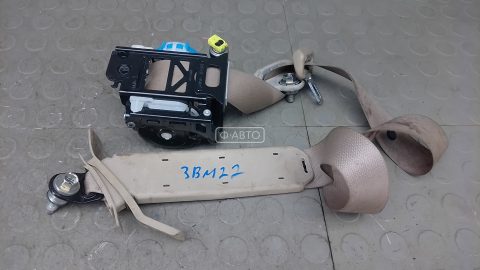 Ремень безопасности с пиропатроном сиденья переднего