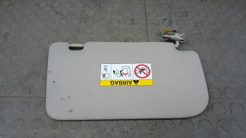 Солнцезащитный козырек