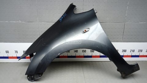 Крыло переднее левое