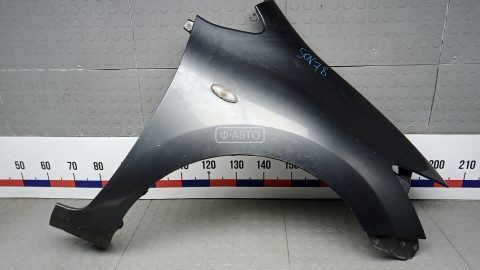 Крыло переднее правое