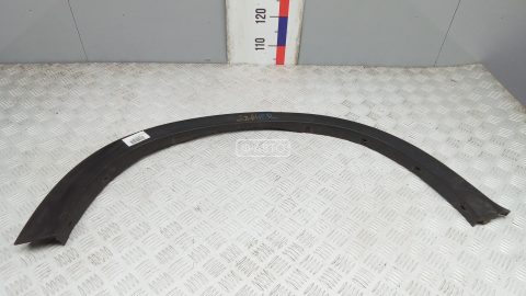 Молдинг крыла переднего правого